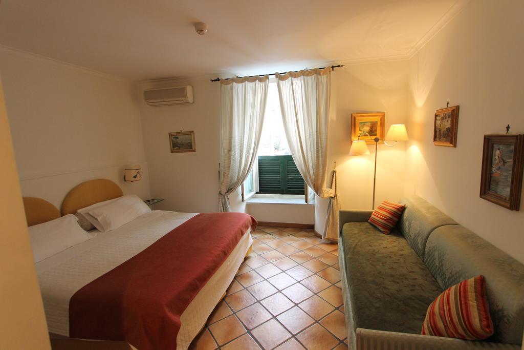 Bed and Breakfast Weekend A Napoli Esterno foto